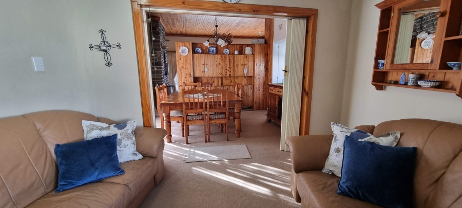 5 Bedroom Property for Sale in Bayswater Free State